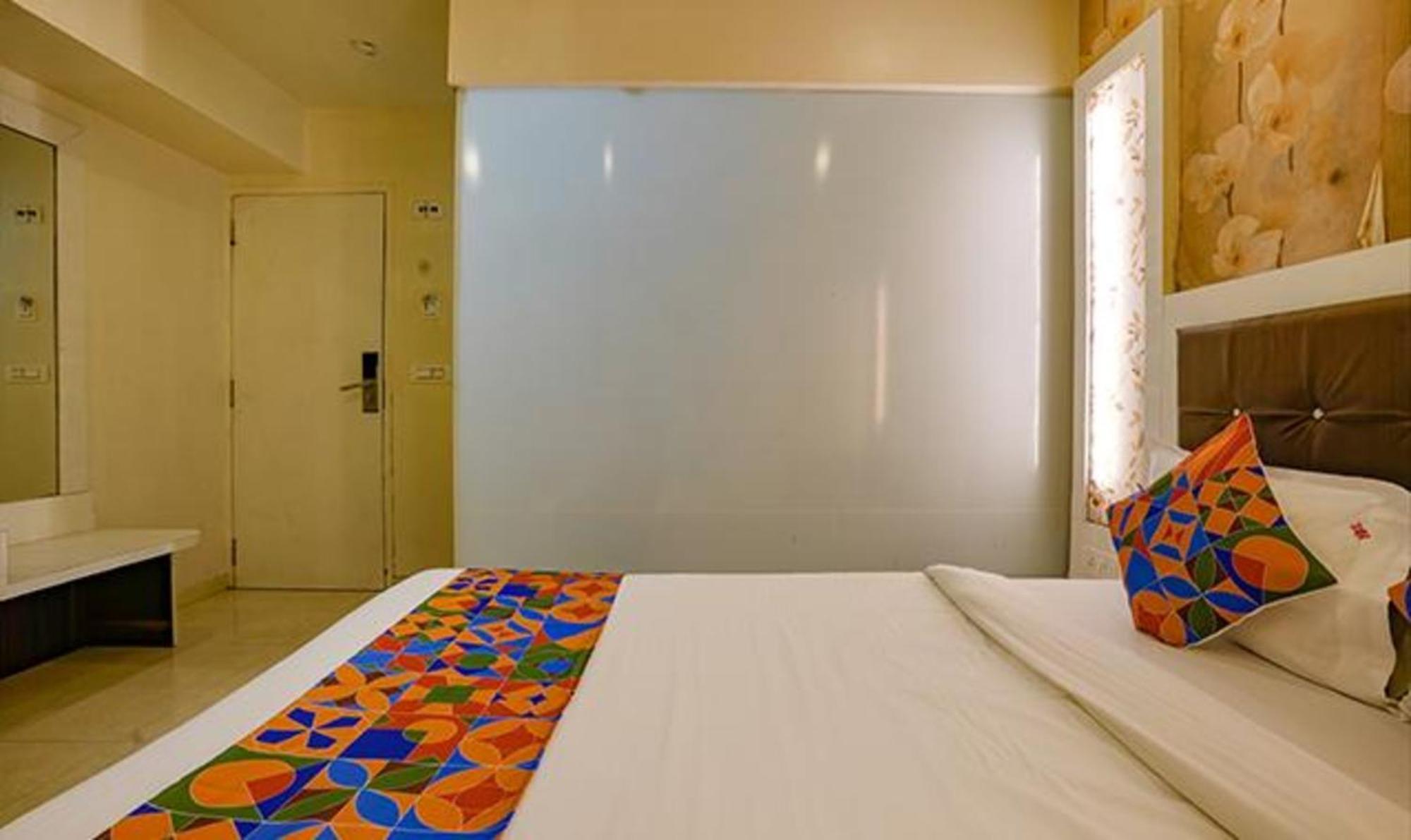 Fabexpress Veera Residency Hotel Mumbai Kültér fotó